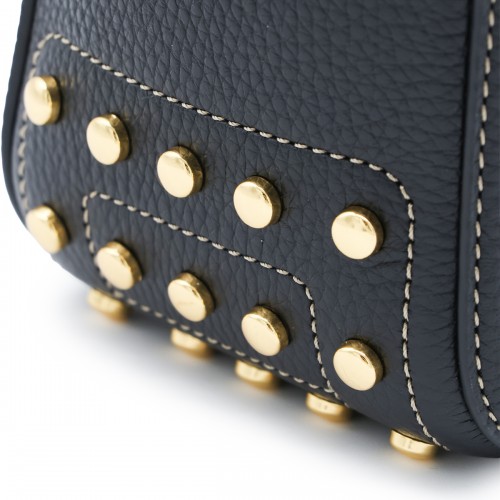 BLACK LEATHER METAL DOTS SHOULDER BAG