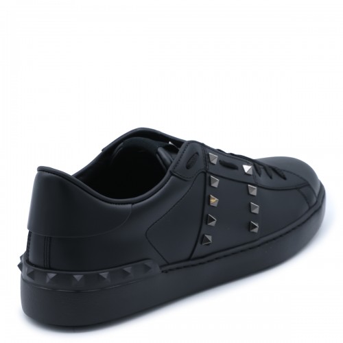BLACK ROCKSTUD UNTITLED SNEAKERS