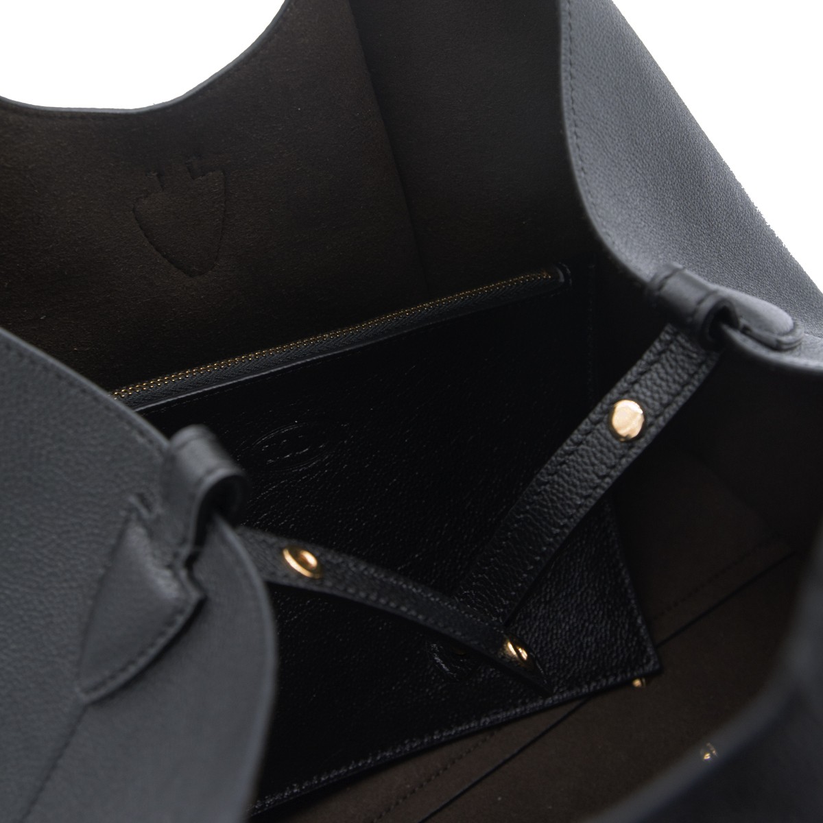 BLACK LEATHER T TIMELESS TOTE