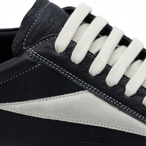 BLACK AND WHITE LEATHER VINTAGE SNEAKERS