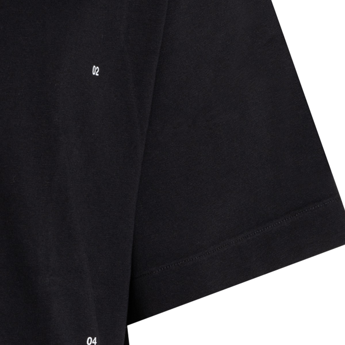 BLACK COTTON ARROW T-SHIRT