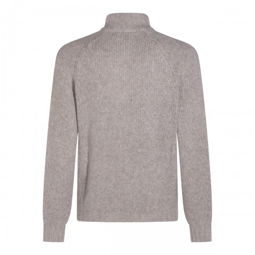 SAND WOOL KNITWEAR