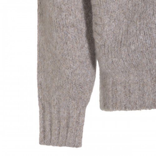 SAND WOOL KNITWEAR