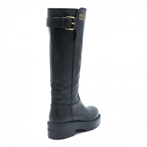 BLACK LEATHER BOOTS