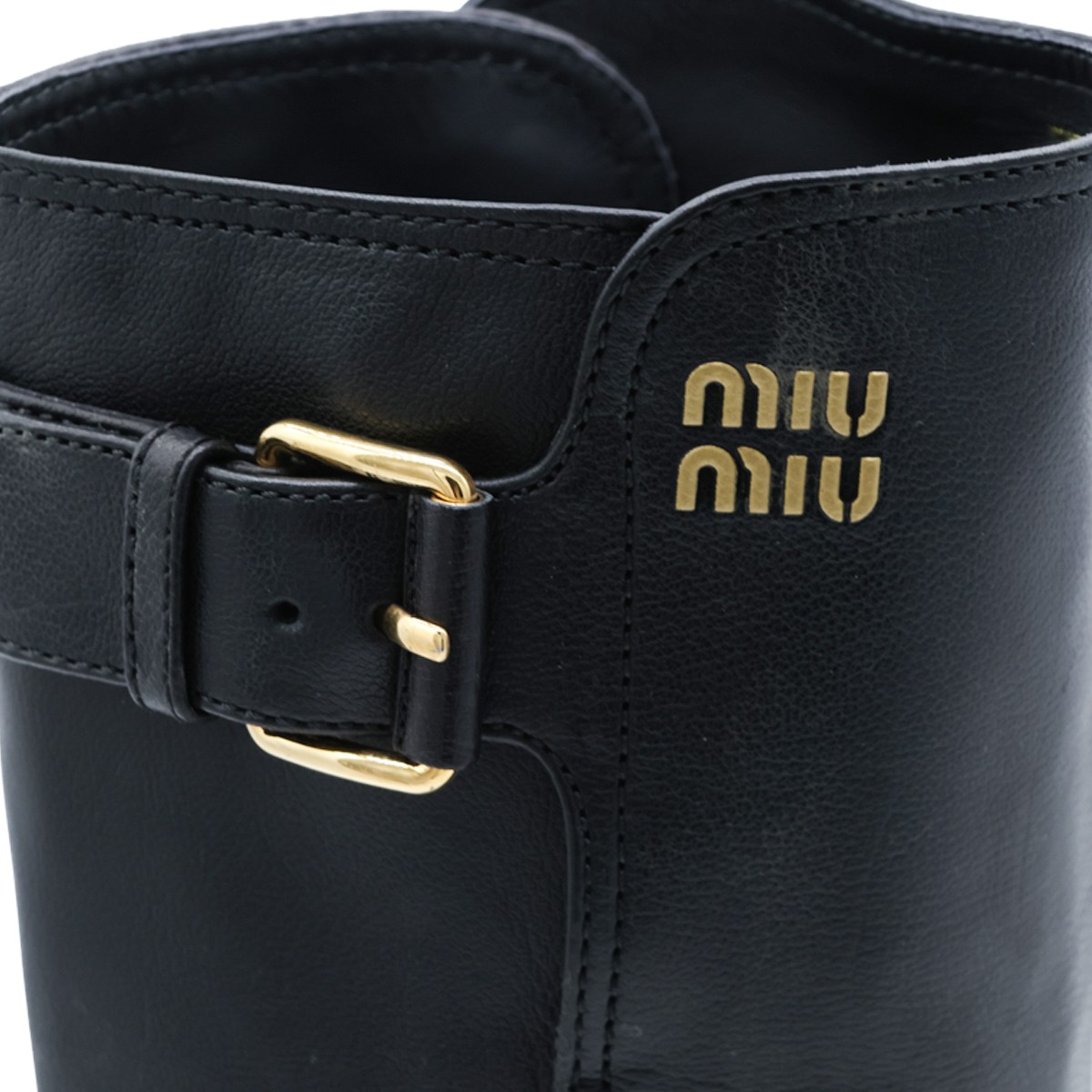 BLACK LEATHER BOOTS