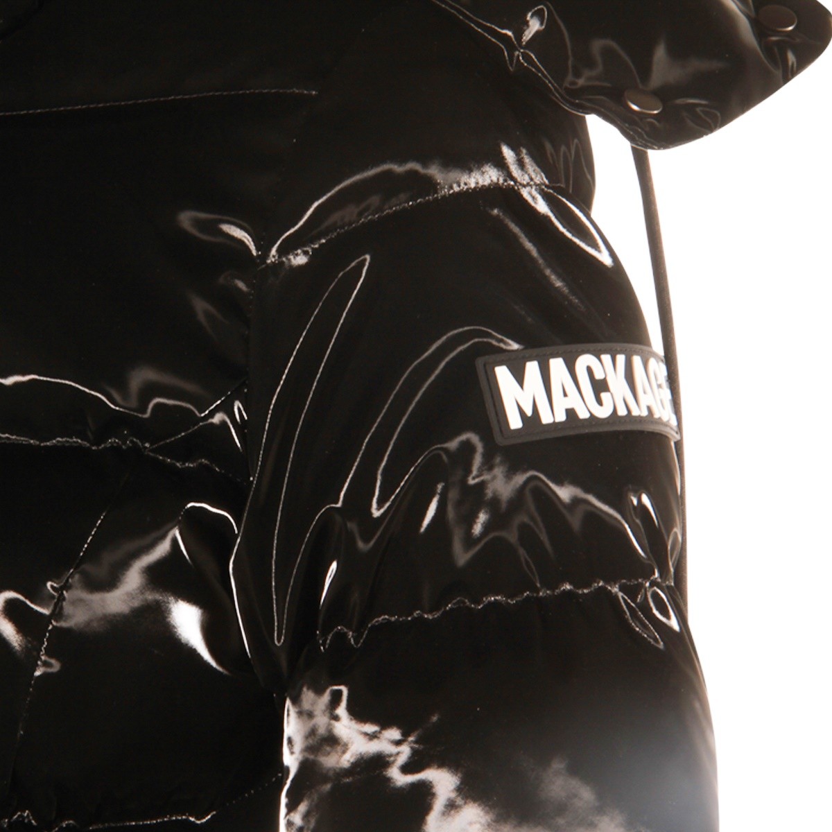 BLACK DOWN JACKET