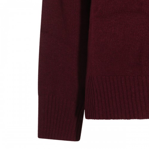 RED CASHMERE KNITWEAR