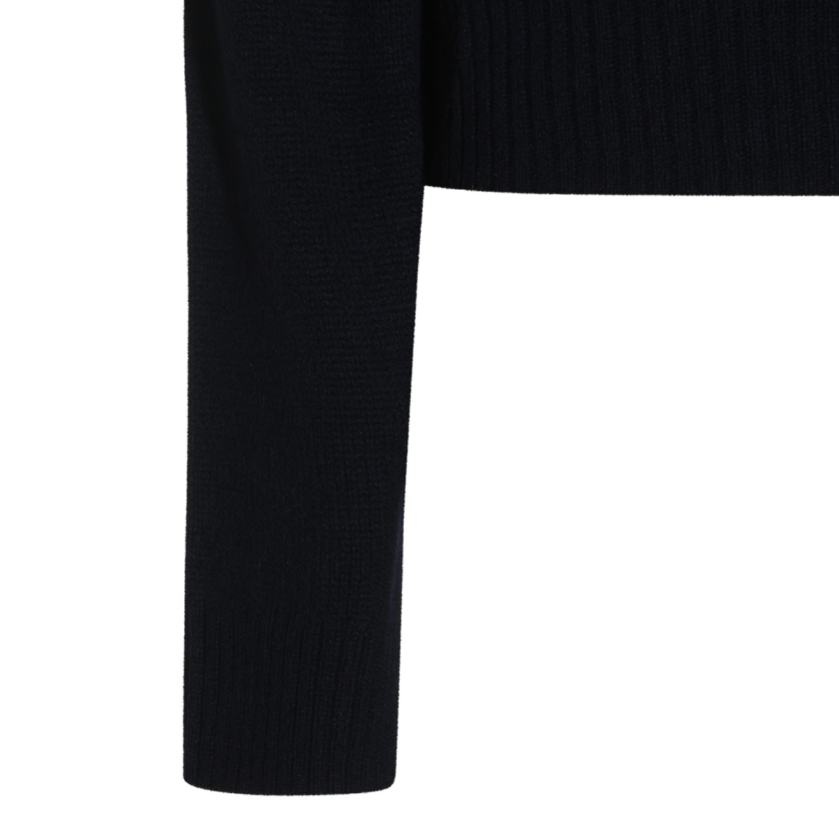 BLUE CASHMERE KNITWEAR