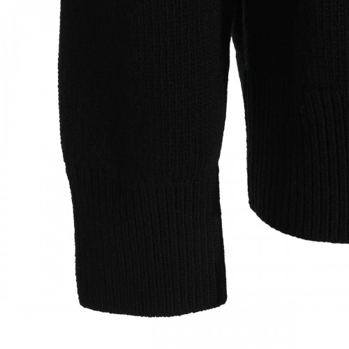 BLACK WOOL KNITWEAR