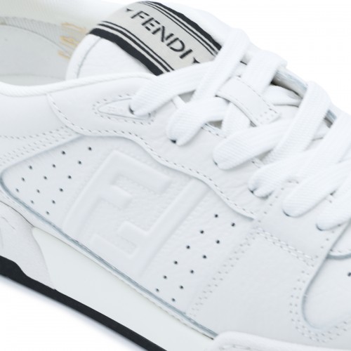 WHITE LEATHER SNEAKERS