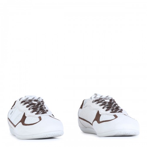 WHITE SNEAKERS 2