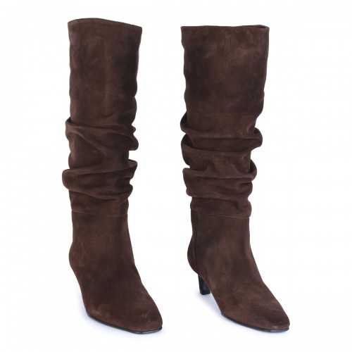 BROWN LEATHER BOOTS 2