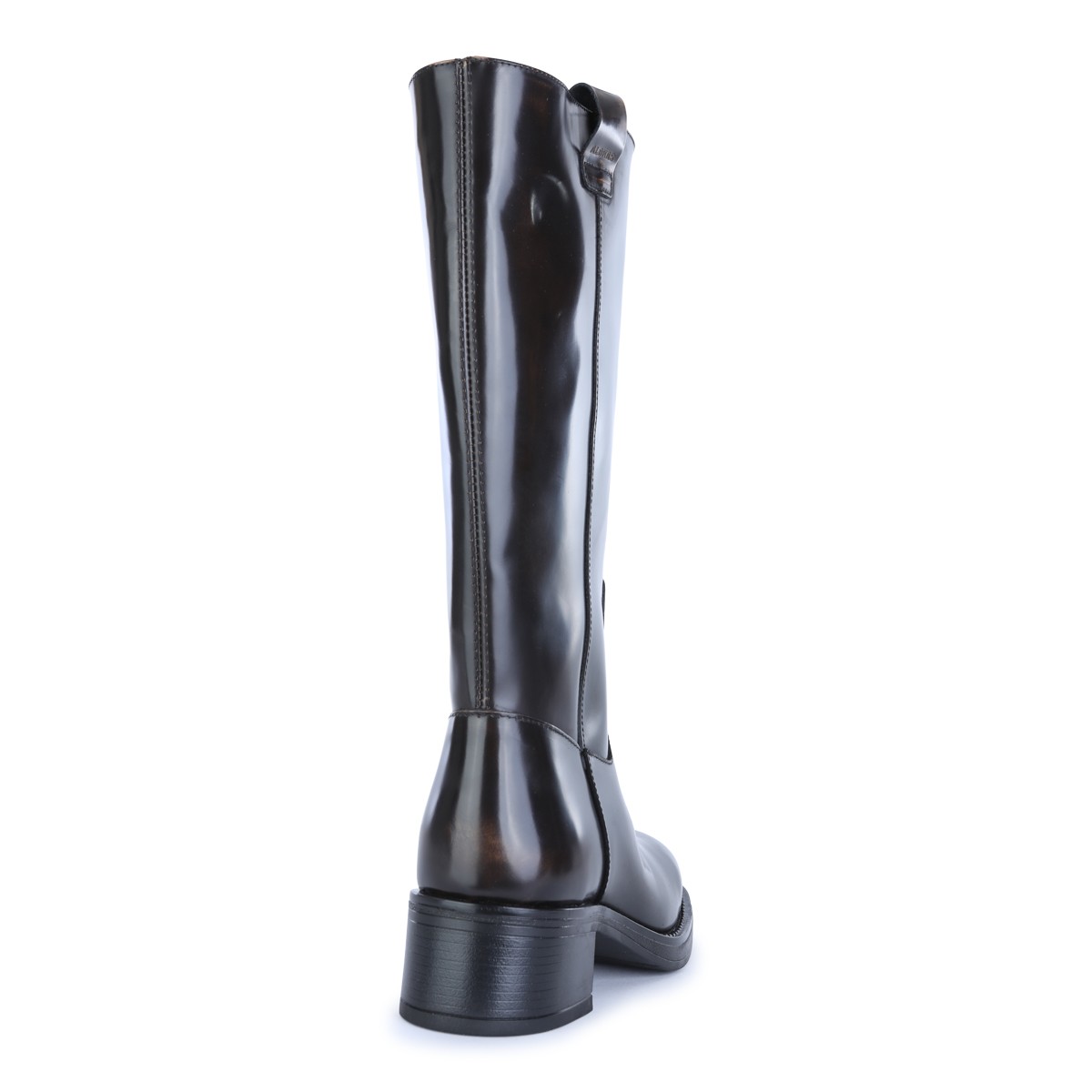 BROWN BOOTS