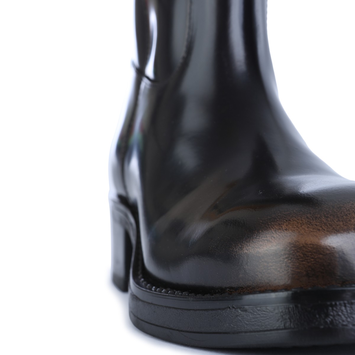 BROWN BOOTS