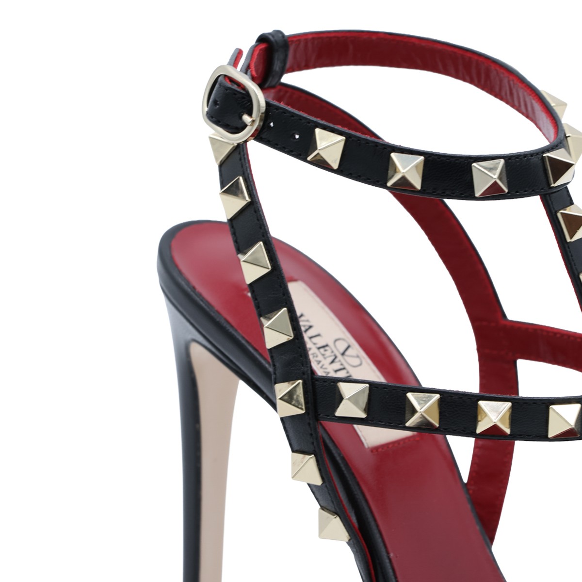 BLACK LEATHER ROCKSTUD PUMPS