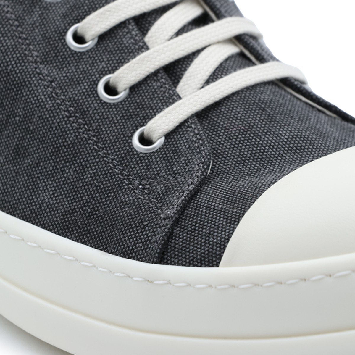 GREY AND WHITE LEATHER SNEAKERS