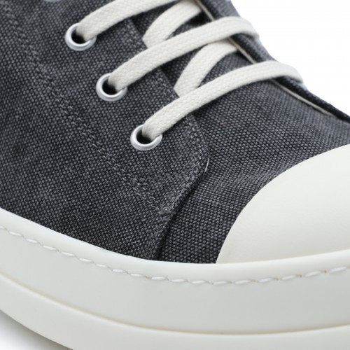 GREY AND WHITE LEATHER SNEAKERS