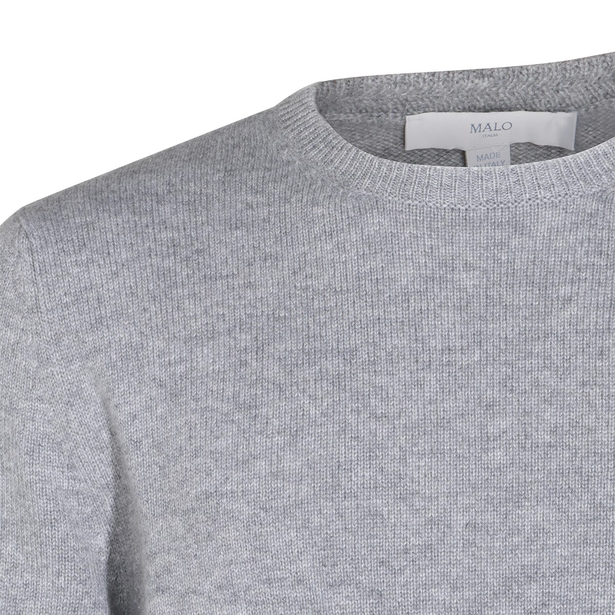 GREY CASHMERE KNITWEAR