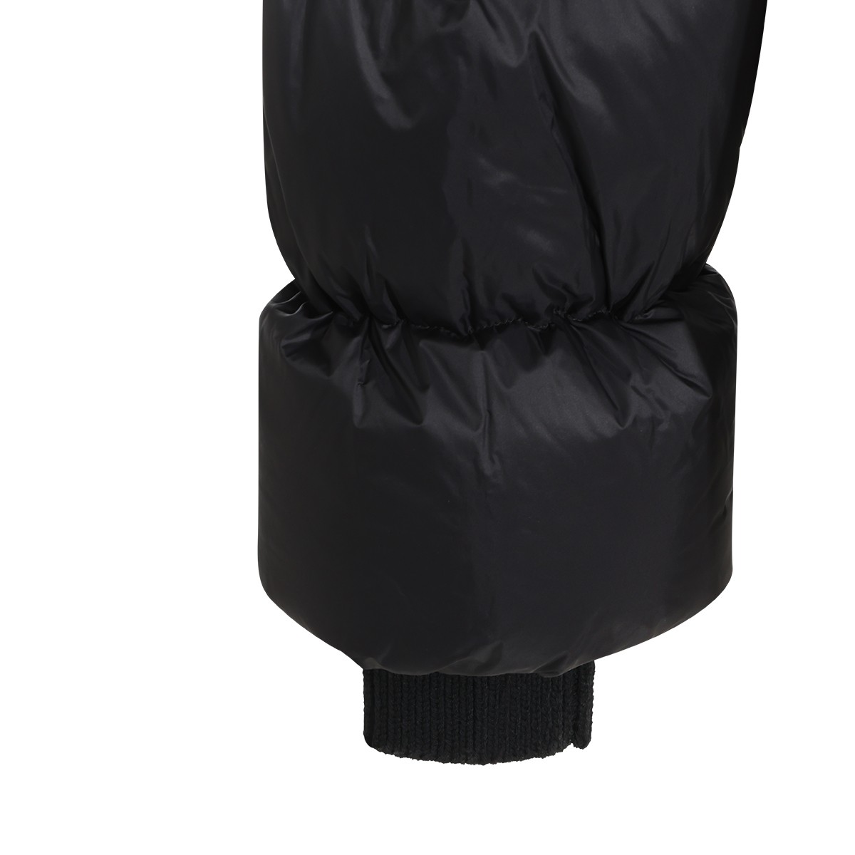 BLACK PUFFER CINCHED DOWN JACKET