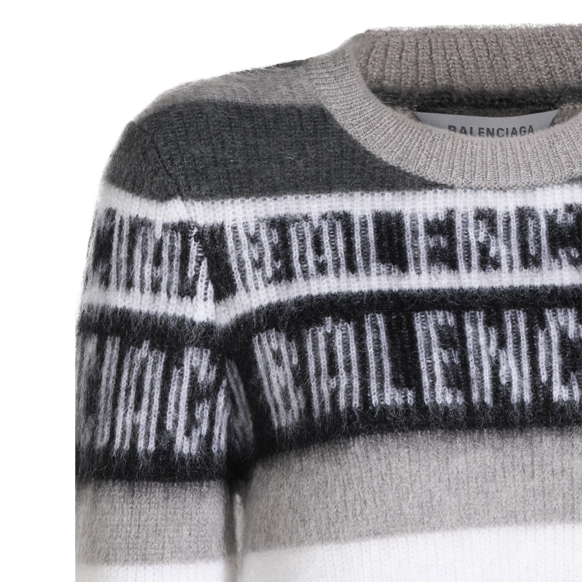 BLACK AND GREY KNITWEAR