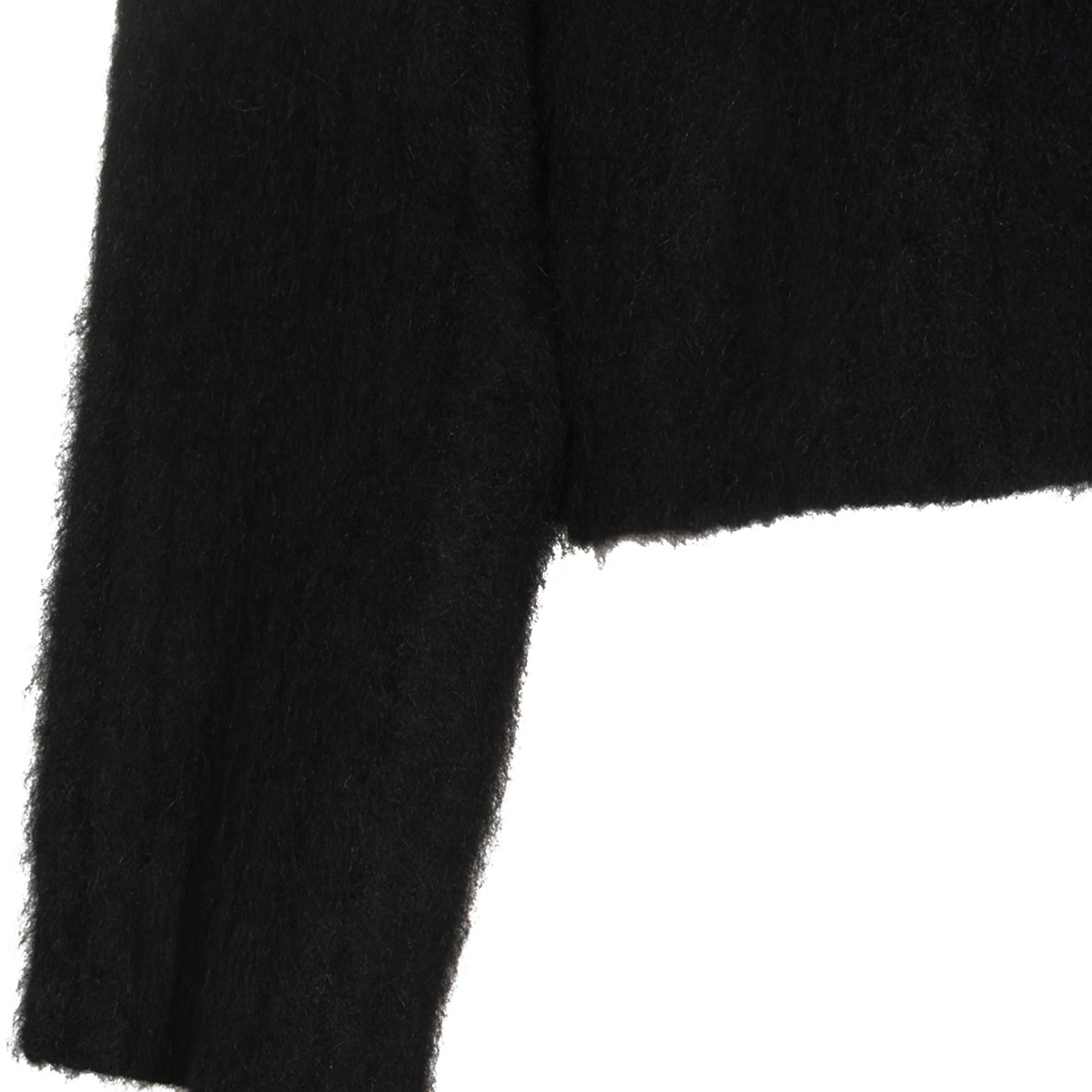 BLACK KNITWEAR