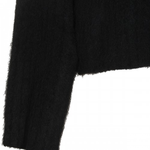 BLACK KNITWEAR