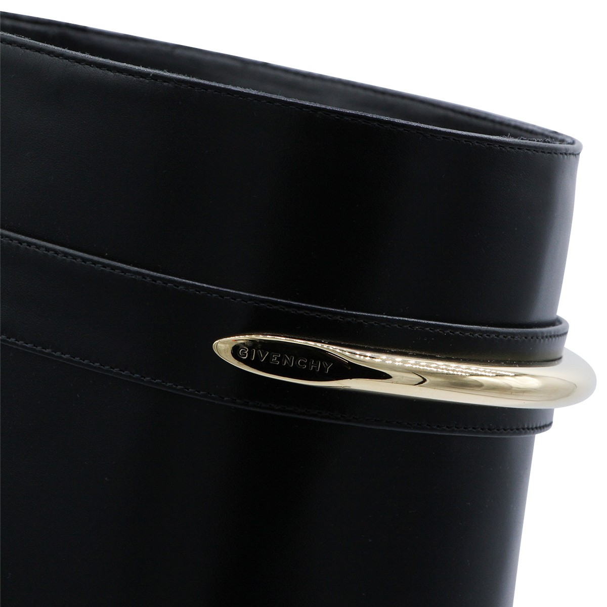BLACK LEATHER BOOTS