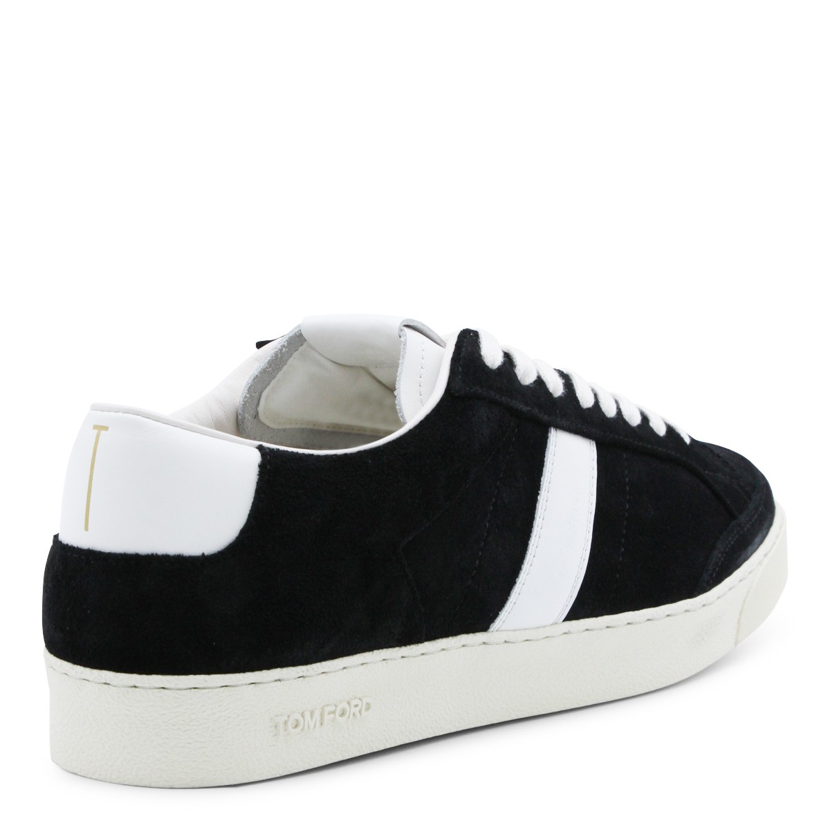 BLACK SNEAKERS