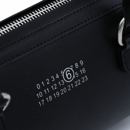 BLACK LEATHER BOWLING SHOULDER BAG