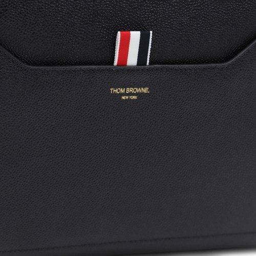 BLACK TOP HANDLE BAG