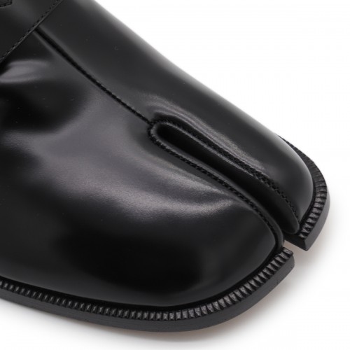 BLACK LEATHER LOAFERS