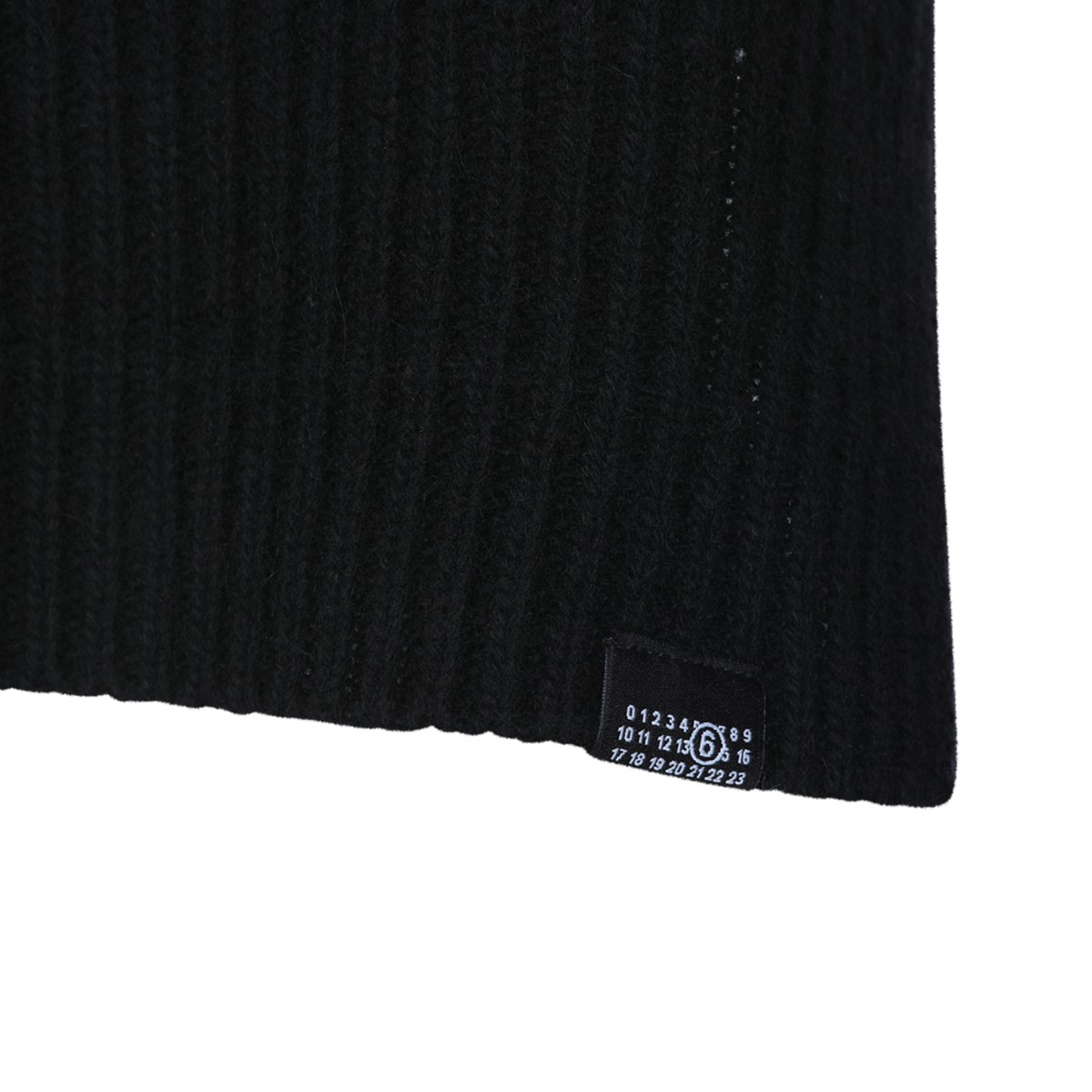 BLACK WOOL STOLE VEST SWEATER
