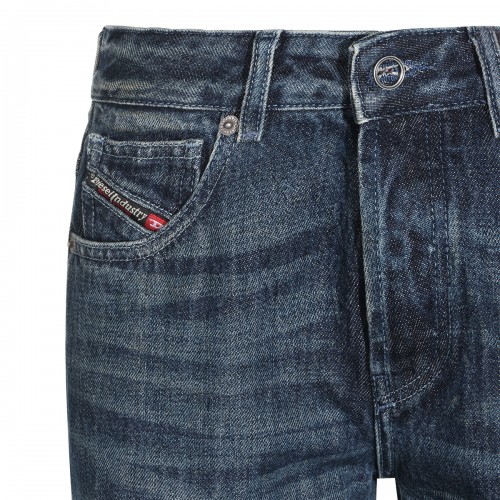 BLUE DENIM JEANS