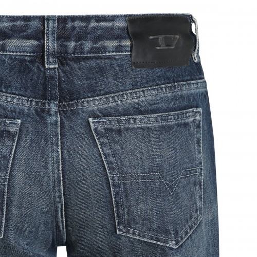 BLUE DENIM JEANS