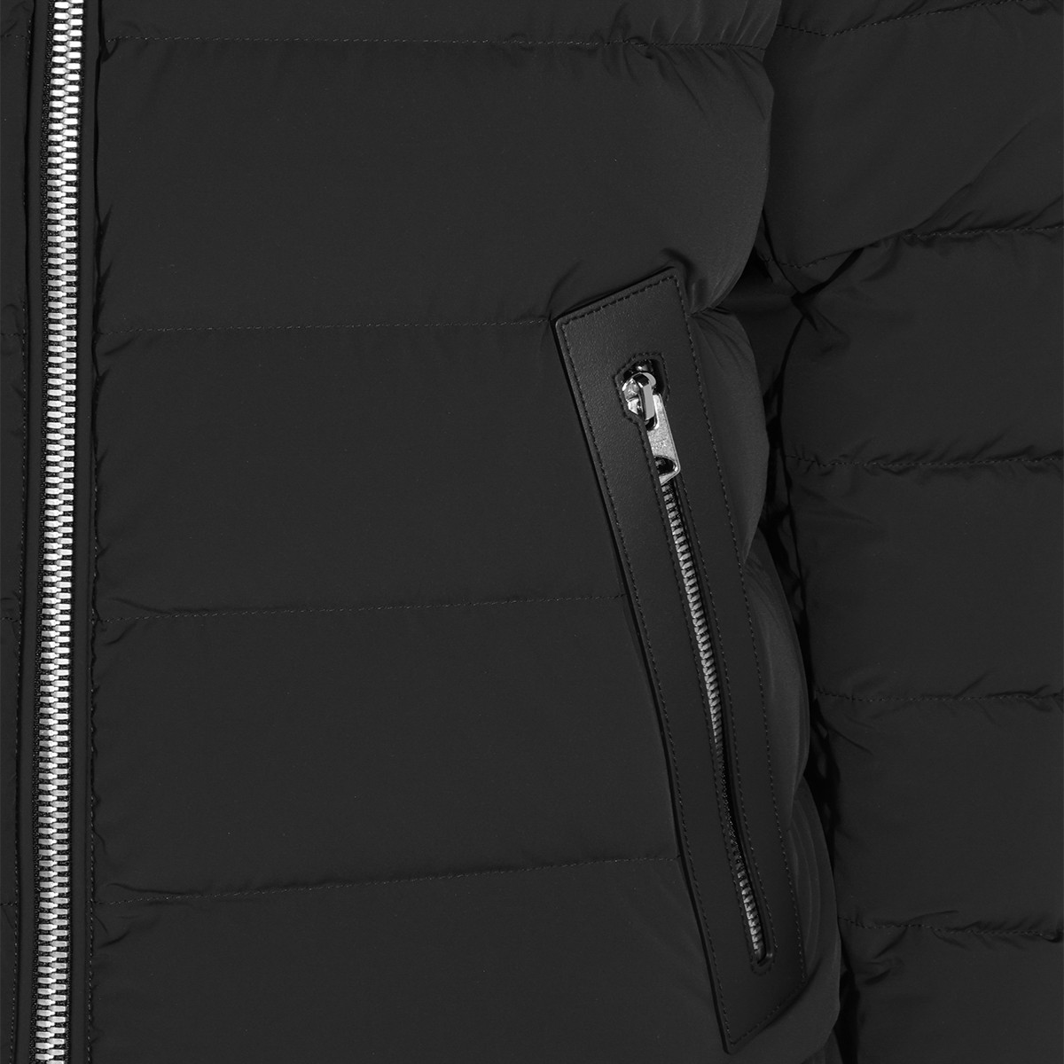 BLACK PUFFER DOWN JACKET