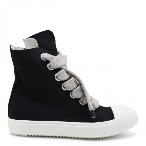 BLACK LEATHER JUMBOLACE...