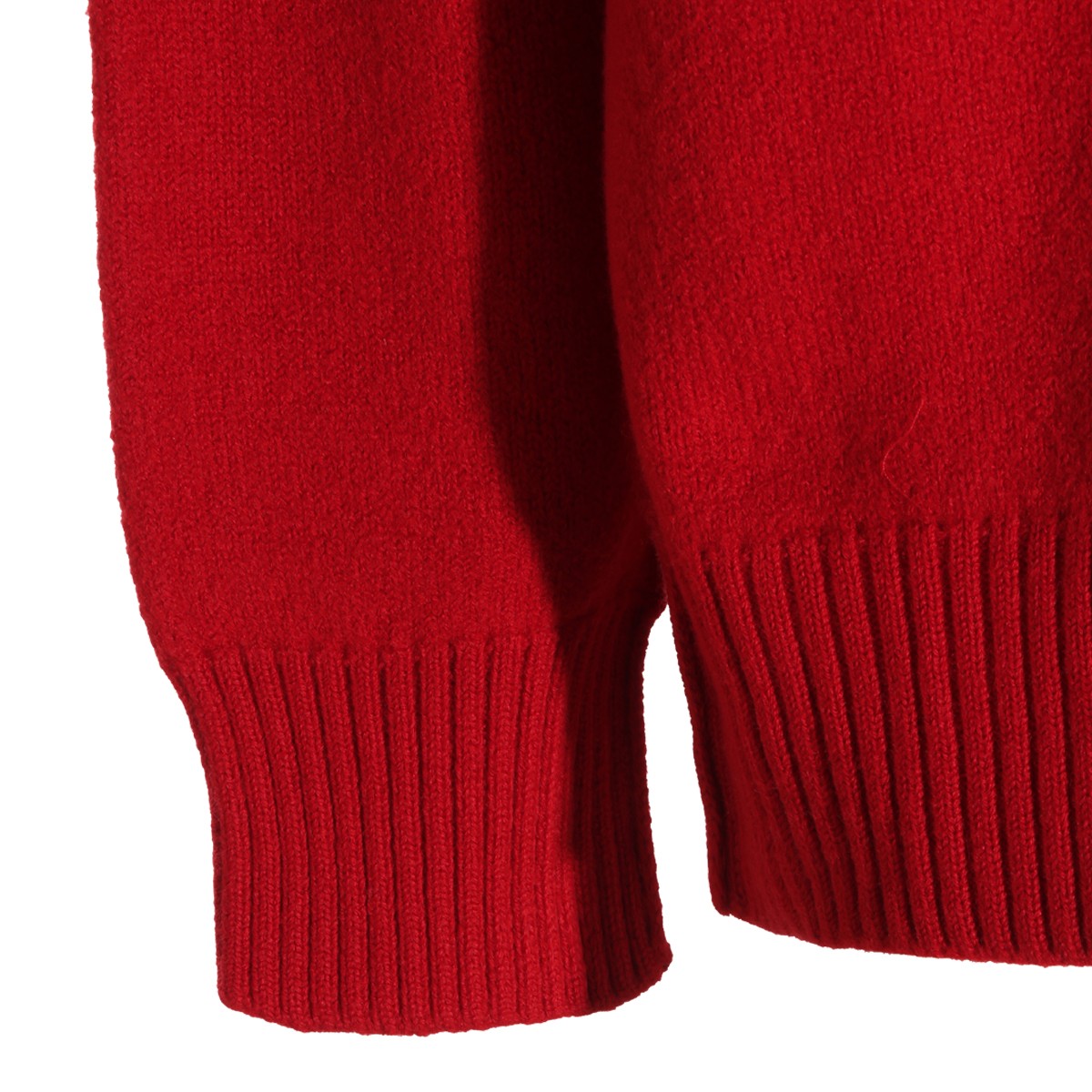 RED WOOL KNITWEAR
