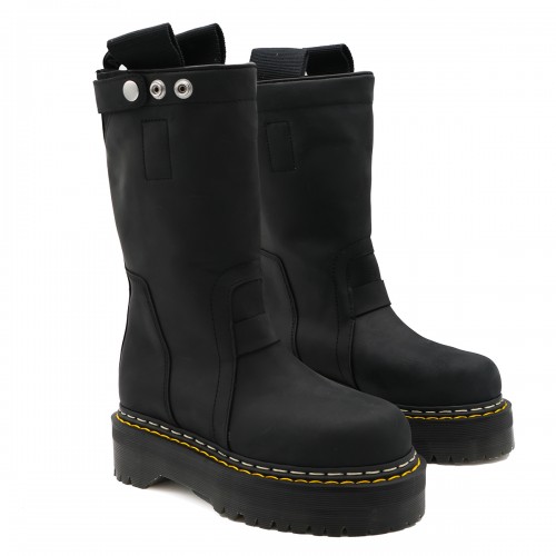 BLACK LEATHER BOOTS 2