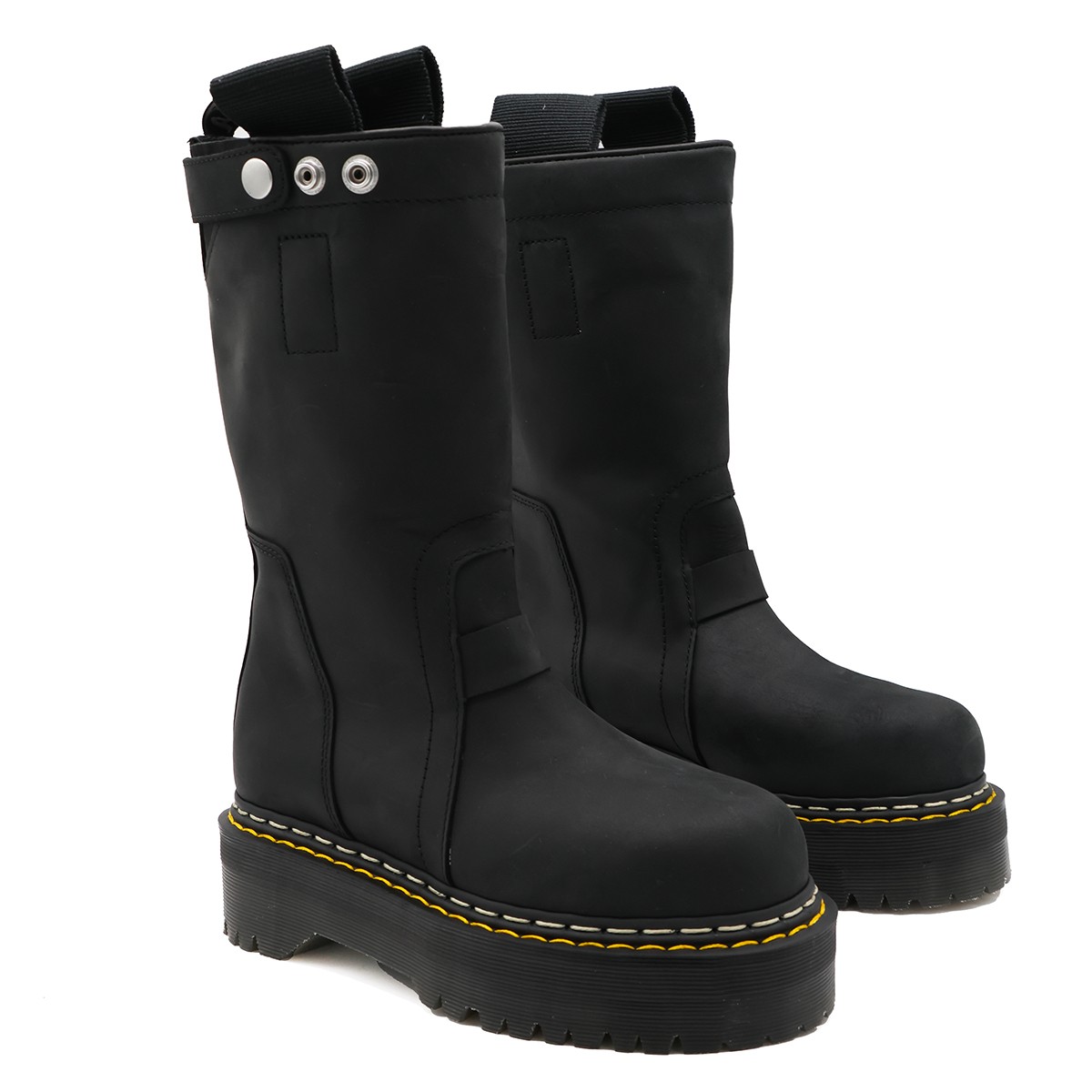 BLACK LEATHER BOOTS