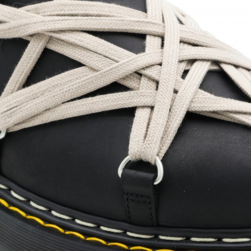 BLACK LEATHER MEGALACE MULES