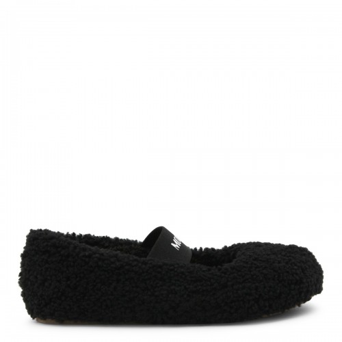 BLACK WOOL FLATS