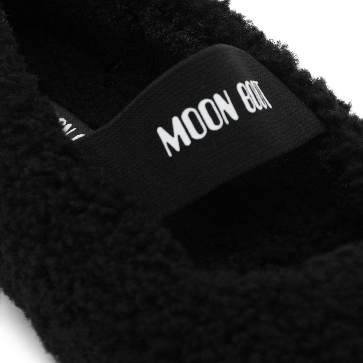 BLACK WOOL FLATS