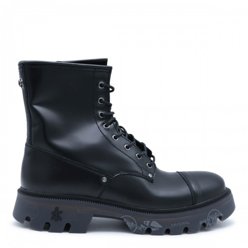 BLACK LEATHER BOOTS