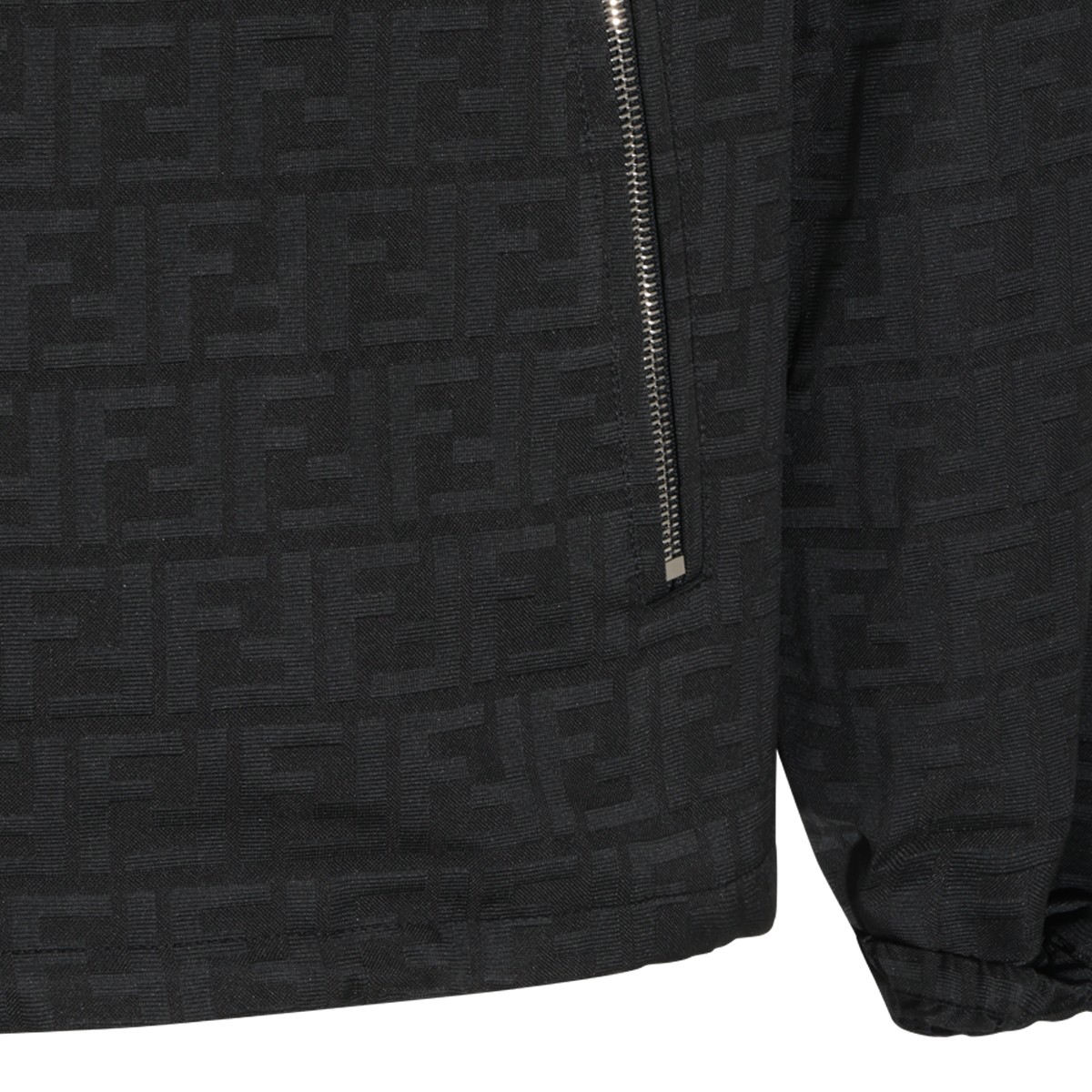 BLACK NYLON JACKET