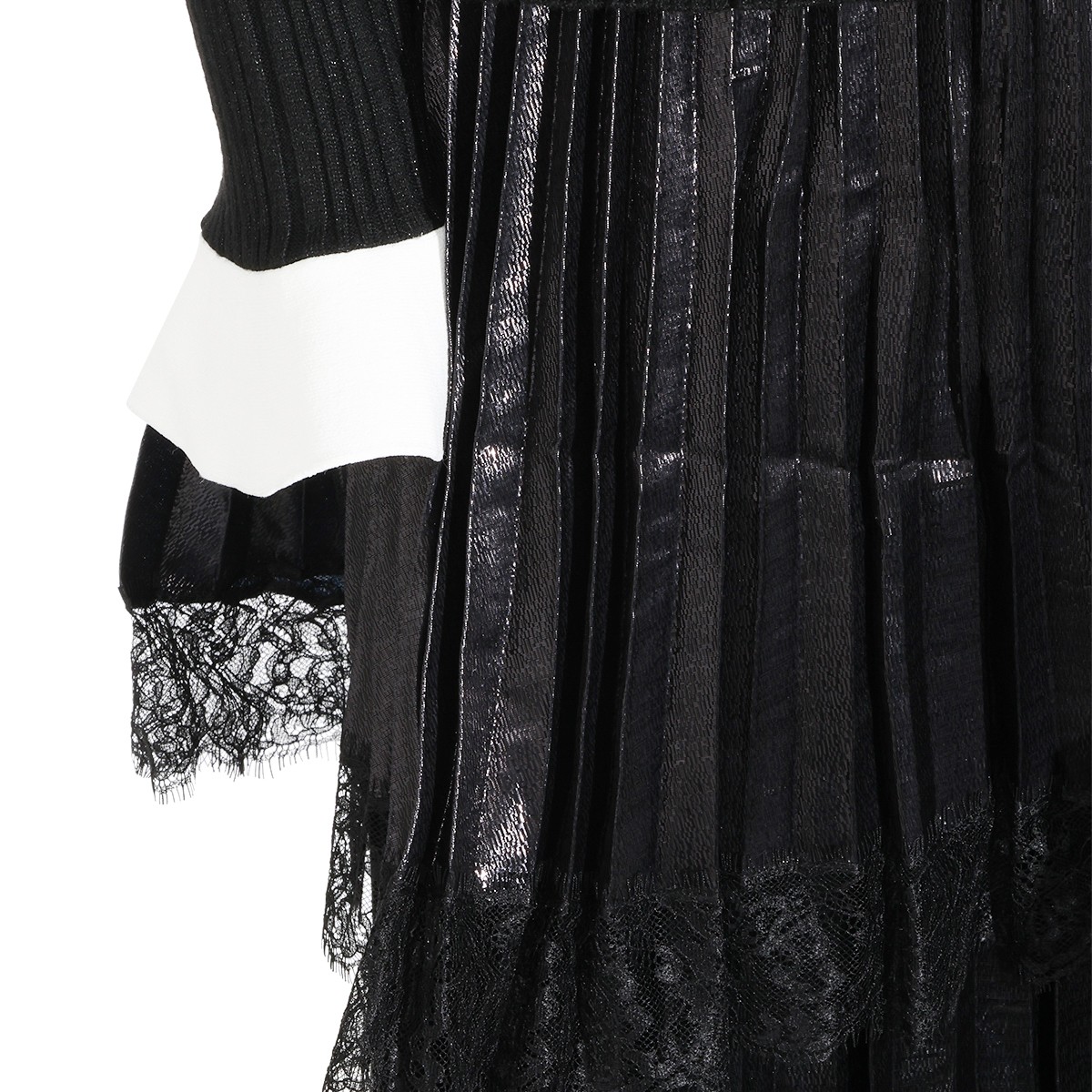 BLACK MIDI DRESS