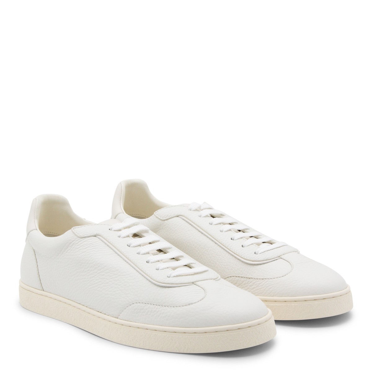 WHTIE LEATHER SNEAKERS