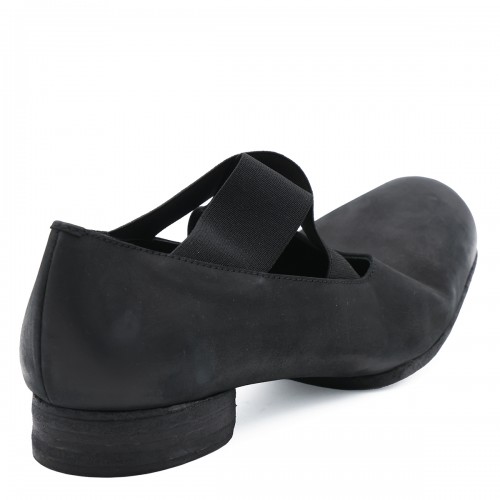 BLACK LEATHER BALLET FLATS