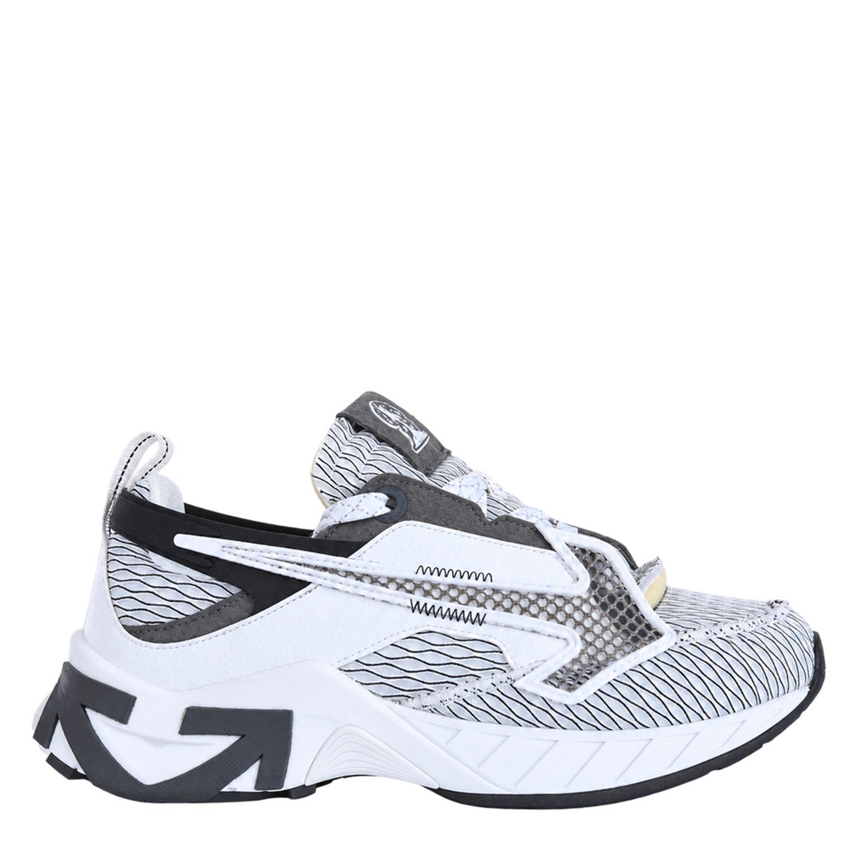 WHITE AND BLACK FABRIC M-SPACE MEMO...
