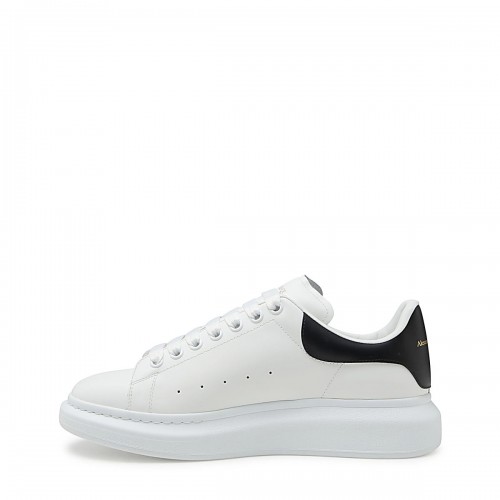 WHITE AND BLACK LEATHER OVERSIZED SNEAKERS