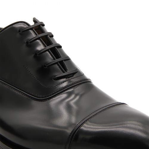 BLACK LEATHER LACE-UP SHOES